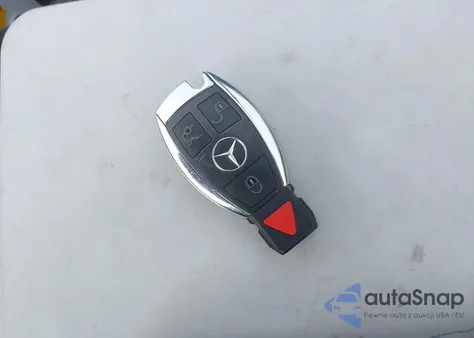 2012 Mercedes-Benz C 300 Luxury 4Matic/Sport 4Matic из США, поврежденный, VIN WDDGF8BB5CA617148